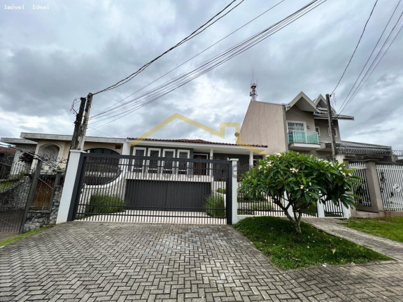 Imagem Casa com 6 Quartos à Venda, 210 m² em Guabirotuba - Curitiba Imagem Casa com 6 Quartos à Venda, 210 m² em Guabirotuba - Curitiba