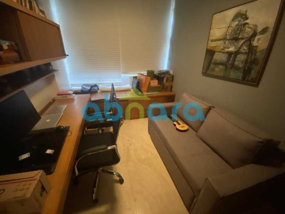 Imagem Apartamento com 3 Quartos à Venda, 184 m² em Copacabana - Rio De Janeiro Imagem Apartamento com 3 Quartos à Venda, 184 m² em Copacabana - Rio De Janeiro