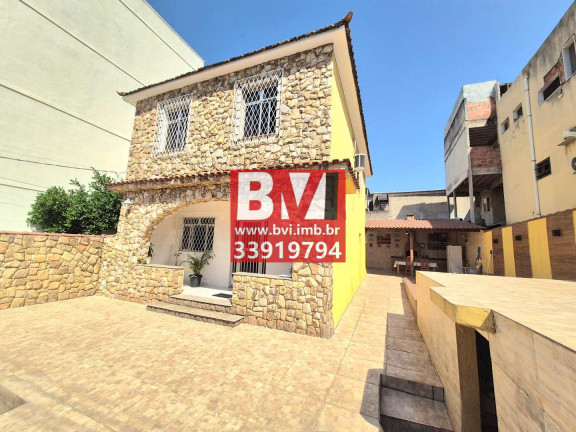 Imagem Casa com 3 Quartos à Venda, 365 m² em Braz De Pina - Rio De Janeiro Imagem Casa com 3 Quartos à Venda, 365 m² em Braz De Pina - Rio De Janeiro