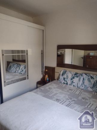 Imagem Casa de Condomínio com 2 Quartos à Venda, 1.022 m² em Vila Amélia - Poá
