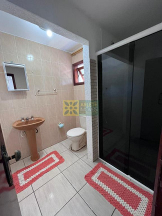 Imagem Casa com 9 Quartos à Venda, 380 m² em Centro - Porto Belo Imagem Casa com 9 Quartos à Venda, 380 m² em Centro - Porto Belo