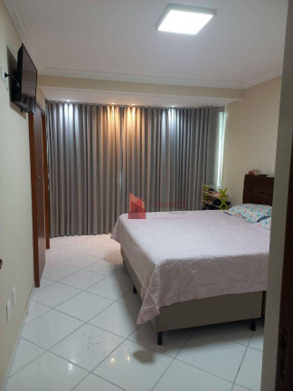 Imagem Sobrado com 3 Quartos à Venda, 180 m² em Ariribá - Balneário Camboriú
