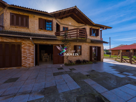 Imagem Casa com 2 Quartos à Venda, 98 m² em Centro - Tramandaí