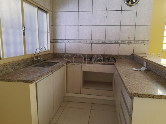 Imagem Casa com 3 Quartos para Alugar, 250 m² em Jardim Das Flores - Araraquara Imagem Casa com 3 Quartos para Alugar, 250 m² em Jardim Das Flores - Araraquara