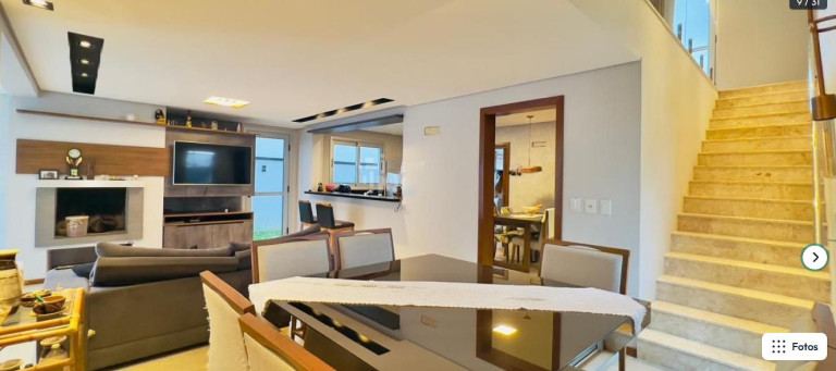 Imagem Casa com 3 Quartos à Venda, 211 m² em Bairro São José - Santa Maria Imagem Casa com 3 Quartos à Venda, 211 m² em Bairro São José - Santa Maria