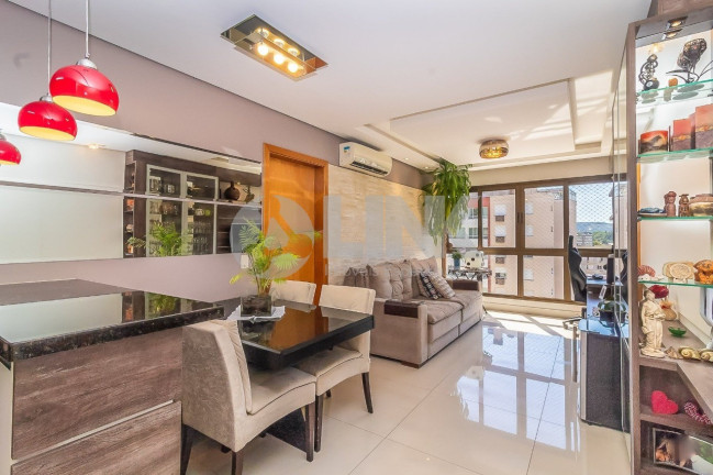 Imagem Apartamento com 2 Quartos à Venda, 65 m² em Petrópolis - Porto Alegre