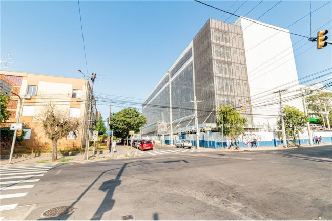 Imagem Imóvel com 2 Quartos à Venda, em Passo Da Areia - Porto Alegre Imagem Imóvel com 2 Quartos à Venda, em Passo Da Areia - Porto Alegre
