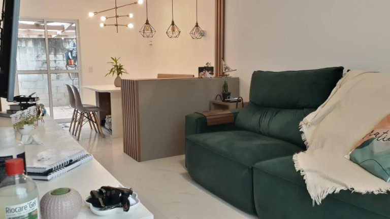 Imagem Sobrado com 2 Quartos à Venda, 64 m² em Caguassu - Sorocaba Imagem Sobrado com 2 Quartos à Venda, 64 m² em Caguassu - Sorocaba