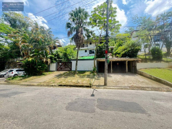 Casa com 4 Quartos para Alugar, 1.100 m² em Taquara - Rio De Janeiro