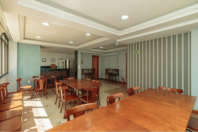 Apartamento com 2 Quartos à Venda, 68 m² em Menino Deus - Porto Alegre