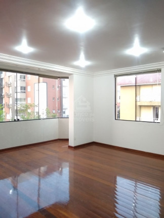 Cobertura com 4 Quartos à Venda, 204 m² em Menino Jesus - Santa Maria