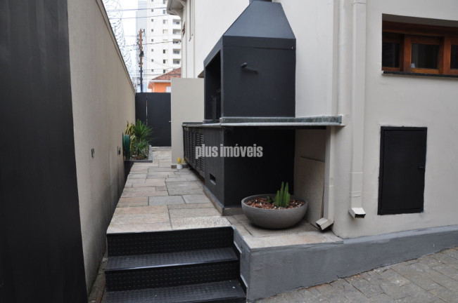 Casa com 3 Quartos à Venda, 280 m² em Vila Clementino - São Paulo