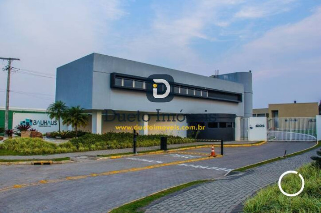 Terreno à Venda, 605 m² em Camobi - Santa Maria