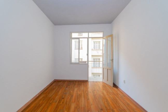 Imagem Apartamento com 2 Quartos à Venda, 56 m² em Floresta - Porto Alegre