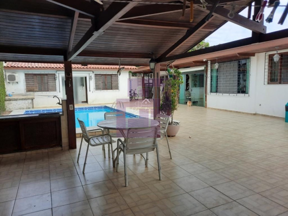 Imagem Casa com 5 Quartos à Venda, 140 m² em Enseada - Guarujá Imagem Casa com 5 Quartos à Venda, 140 m² em Enseada - Guarujá