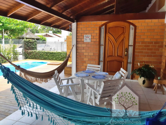 Imagem Casa com 4 Quartos à Venda, 209 m² em Canasvieiras - Florianópolis Imagem Casa com 4 Quartos à Venda, 209 m² em Canasvieiras - Florianópolis