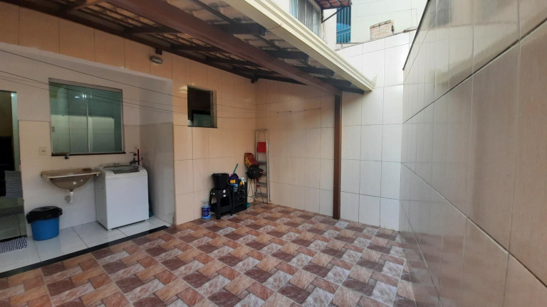 Casa com 2 Quartos à Venda, 141 m² em Cidade Verde - Betim