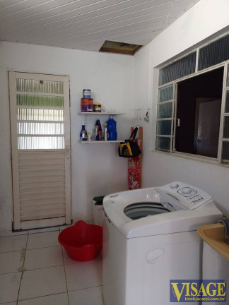 Imagem Casa com 2 Quartos à Venda, em Pq. Santo Antonio - Jacareí Imagem Casa com 2 Quartos à Venda, em Pq. Santo Antonio - Jacareí