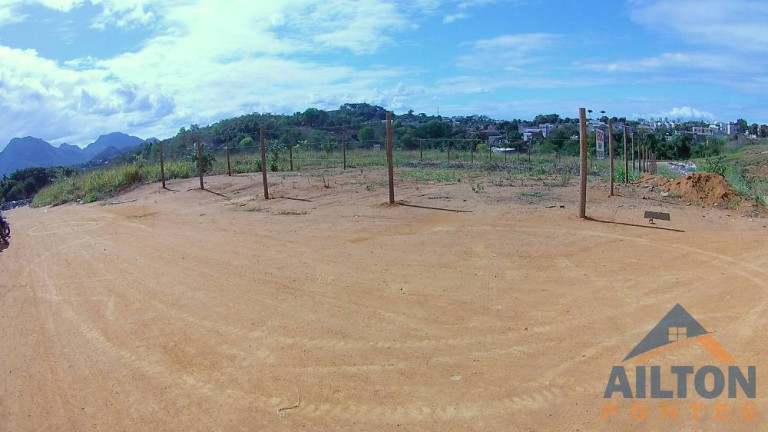 Imóvel à Venda, 360 m² em Itapebussu - Guarapari