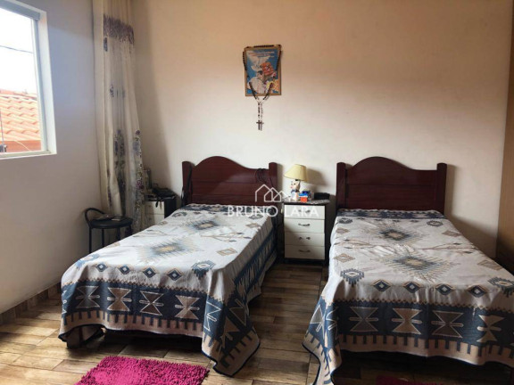 Imagem Casa com 4 Quartos à Venda, 200 m² em Cidade Nova - Igarapé Imagem Casa com 4 Quartos à Venda, 200 m² em Cidade Nova - Igarapé