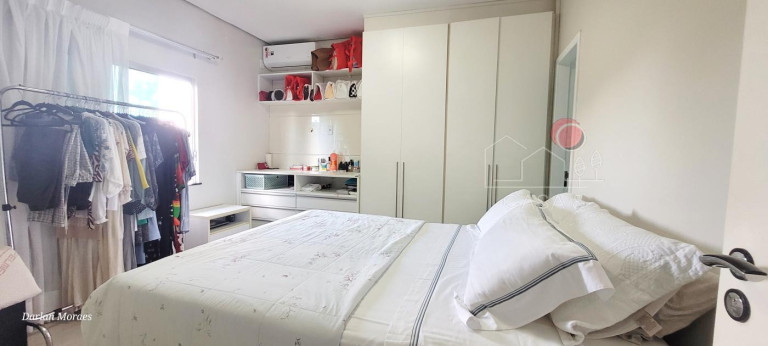 Imagem Casa com 3 Quartos à Venda, 250 m² em Ponta Negra - Manaus