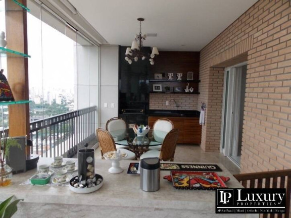Imagem Apartamento com 3 Quartos à Venda, 470 m² em Vila Nova Conceição - São Paulo Imagem Apartamento com 3 Quartos à Venda, 470 m² em Vila Nova Conceição - São Paulo
