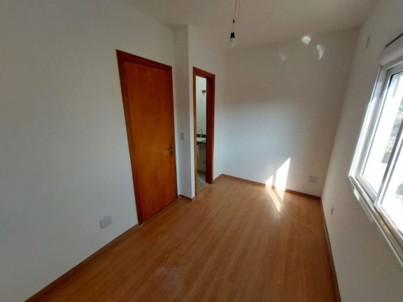 Imagem Imóvel com 2 Quartos à Venda, em Vila Nova - Porto Alegre Imagem Imóvel com 2 Quartos à Venda, em Vila Nova - Porto Alegre