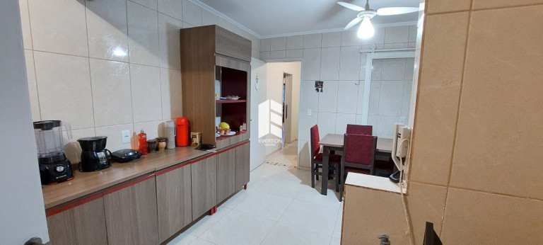 Imagem Casa com 3 Quartos à Venda, 188 m² em Noal - Santa Maria