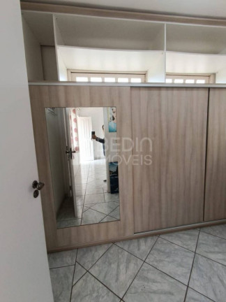 Imagem Casa com 3 Quartos à Venda, 198 m² em Centro - Balneário Camboriú Imagem Casa com 3 Quartos à Venda, 198 m² em Centro - Balneário Camboriú