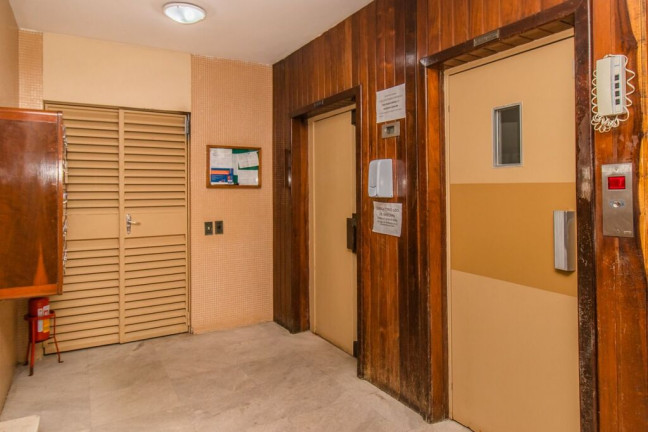 Imagem Apartamento com 3 Quartos à Venda, 96 m² em Bom Fim - Porto Alegre