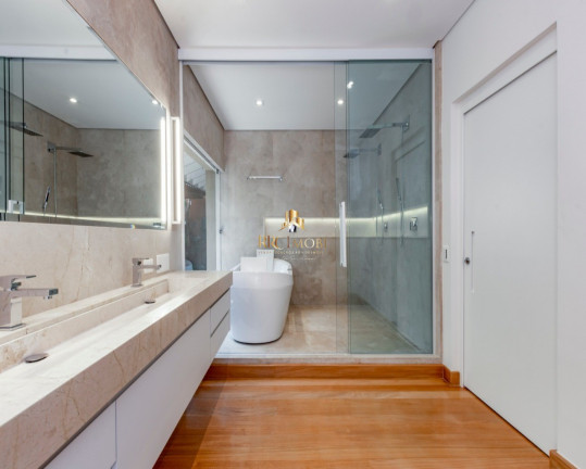 Imagem Sobrado com 4 Quartos à Venda, 62.600 m² em Pacaembu - São Paulo