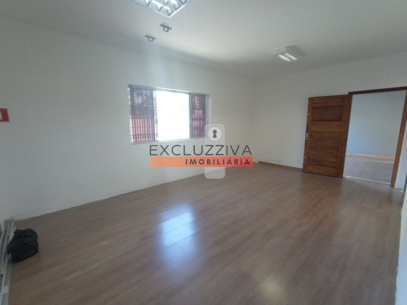 Imagem Casa com 3 Quartos à Venda, 350 m² em Loteamento Chácaras Pastorelli - Taubaté