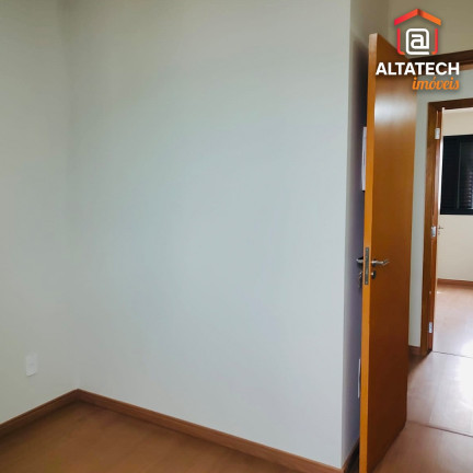 Imagem Casa com 2 Quartos à Venda, 100 m² em Jardim Vitória - Poços De Caldas Imagem Casa com 2 Quartos à Venda, 100 m² em Jardim Vitória - Poços De Caldas