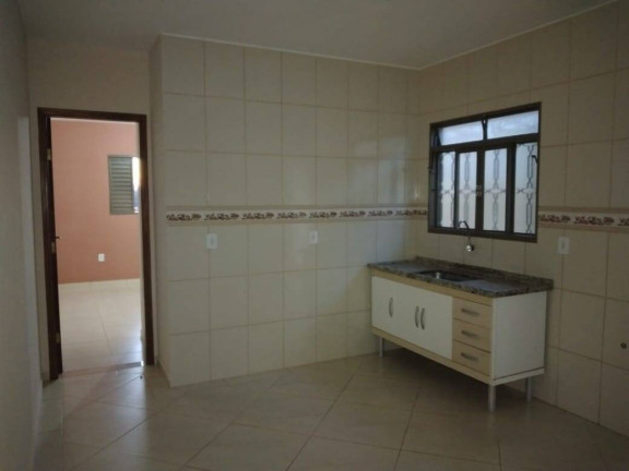Imagem Casa com 2 Quartos à Venda, em Botucatu Imagem Casa com 2 Quartos à Venda, em Botucatu