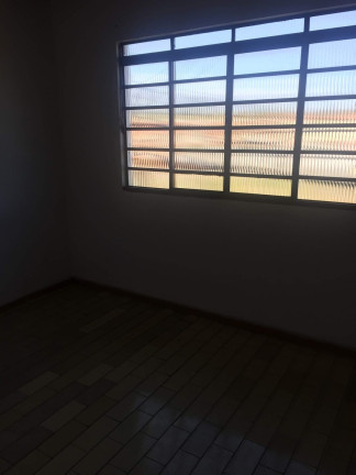Imagem Galpão à Venda, 250 m² em Jardim Rosely - Pindamonhangaba Imagem Galpão à Venda, 250 m² em Jardim Rosely - Pindamonhangaba