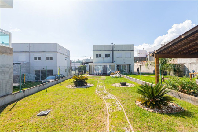 Imagem Casa com 3 Quartos à Venda, 120 m² em Lomba Do Pinheiro - Porto Alegre