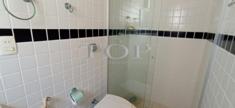 Imagem Cobertura com 3 Quartos à Venda, 190 m² em Enseada - Guarujá