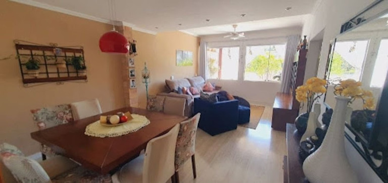 Imagem Casa com 3 Quartos à Venda, 200 m² em Jardim Das Flores - Atibaia