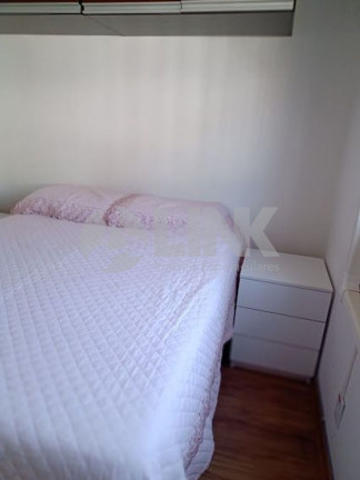 Imagem Apartamento com 3 Quartos à Venda, 63 m² em Cristal - Porto Alegre Imagem Apartamento com 3 Quartos à Venda, 63 m² em Cristal - Porto Alegre