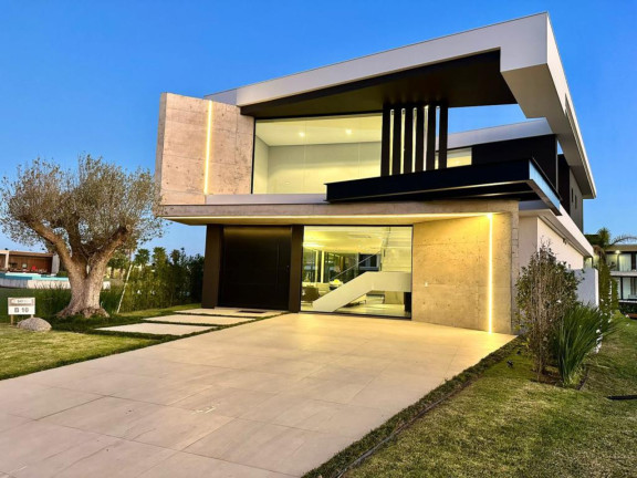 Imagem Casa com 5 Quartos à Venda, 450 m² em Centro - Capao Da Canoa