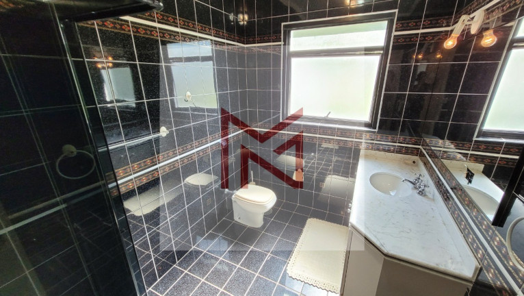 Imagem Casa com 4 Quartos à Venda, 550 m² em Enseada - Guarujá