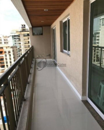Imagem Imóvel com 2 Quartos à Venda, 81 m² em Icaraí - Niterói Imagem Imóvel com 2 Quartos à Venda, 81 m² em Icaraí - Niterói