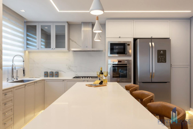 Imagem Apartamento com 3 Quartos à Venda, 130 m² em Centro - Balneário Camboriú