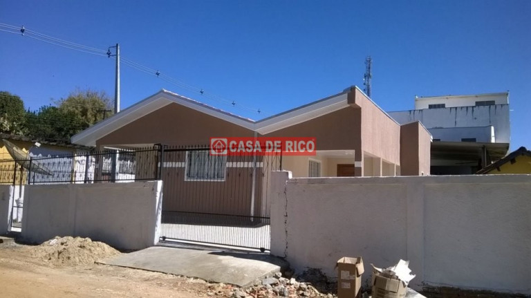 Casa à Venda, 140 m² em Centro - Figueira
