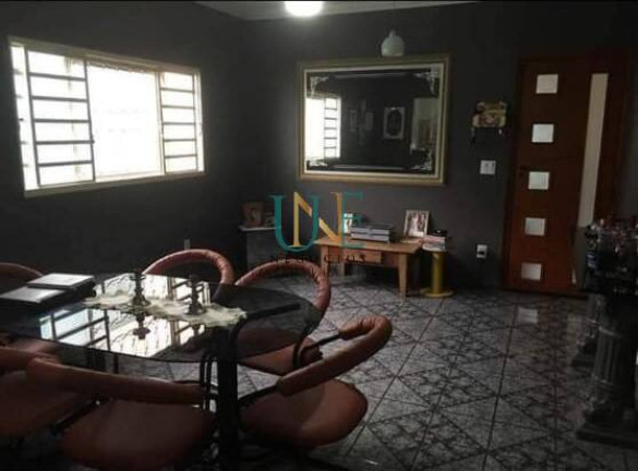 Imagem Casa com 3 Quartos à Venda, 300 m² em Sumaré