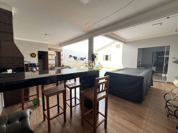 Imagem Casa com 3 Quartos à Venda, 199 m² em Residencial Barreiro - Patos De Minas Imagem Casa com 3 Quartos à Venda, 199 m² em Residencial Barreiro - Patos De Minas