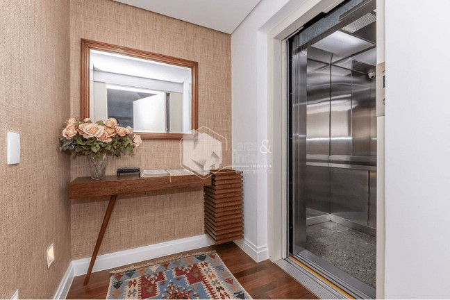 Imagem Apartamento com 2 Quartos à Venda, 121 m² em Cerqueira César - São Paulo