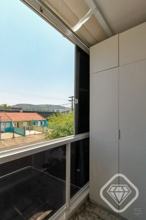Imagem Casa com 2 Quartos à Venda,  em Hípica - Porto Alegre