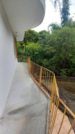 Imagem Casa com 3 Quartos à Venda, 560 m² em Cascatinha - Nova Friburgo
