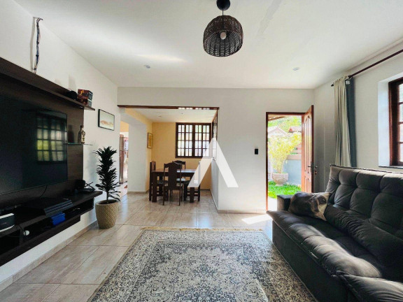 Imagem Casa com 3 Quartos à Venda, 200 m² em Bom Retiro - Teresópolis